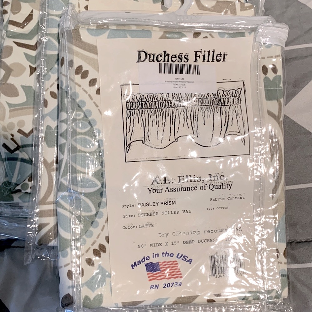 Valances Paisley Prism